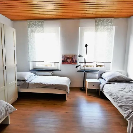 Central Apartment *